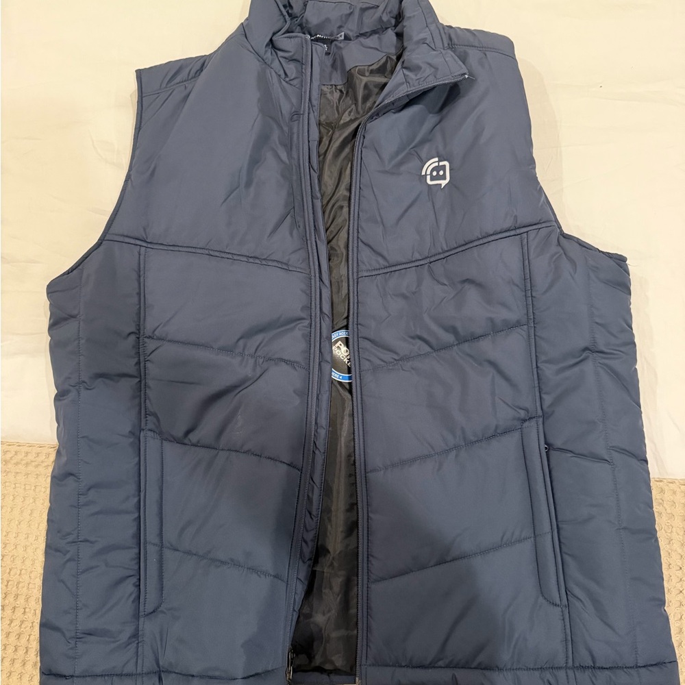 Port Authority Navy Puffer vest